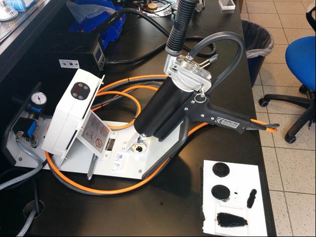 Low pressure molding system